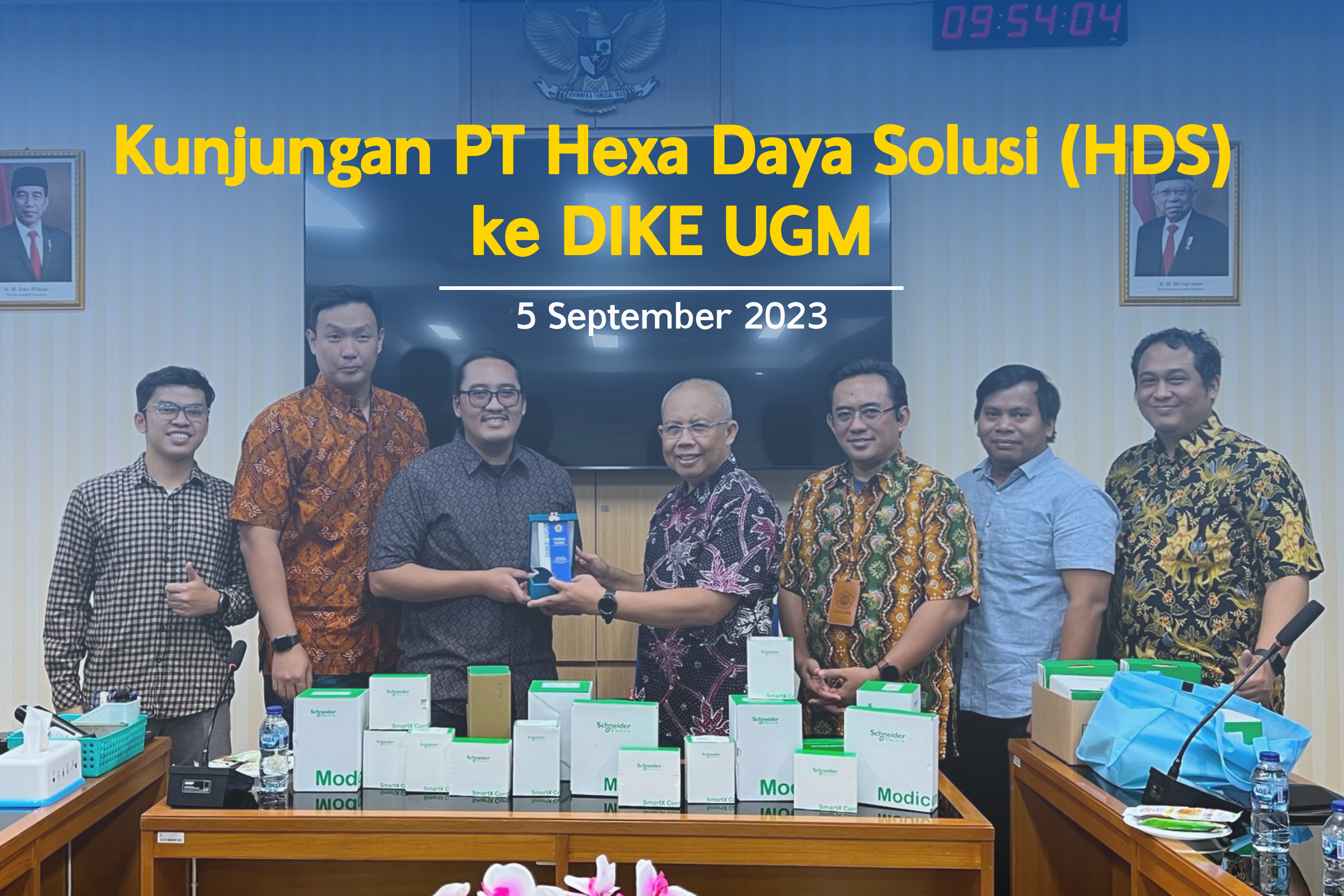 Departemen Ilmu Komputer dan Elektronika UGM menerima hibah dari PT Hexa Daya Solusi