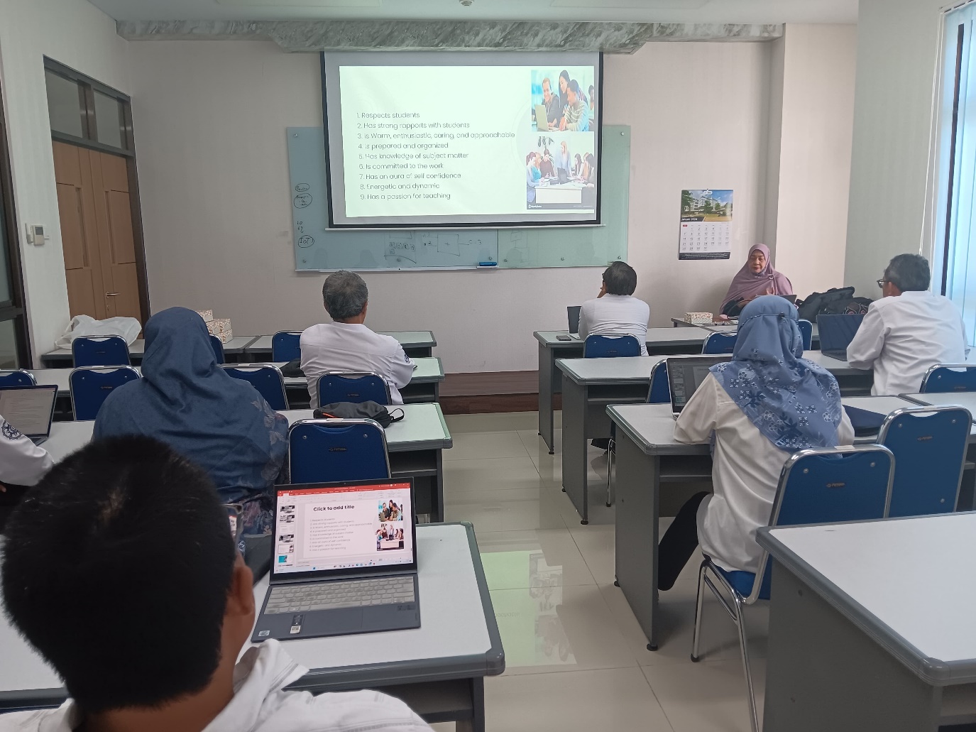 Untuk Meningkatkan Pengajaran Kelas Internasional, Prodi Sarjana Elins UGM Mengadakan Pelatihan English Public Speaking dengan “Teaching Methodology“